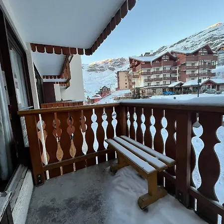 Les Neves Oasis By Alpstays Appartement *